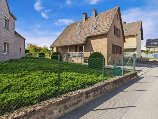 Einfamilienhaus zum Kauf 539.000 € 5 Zimmer 124 m² 937 m² Grundstück Reusrath Langenfeld 40764