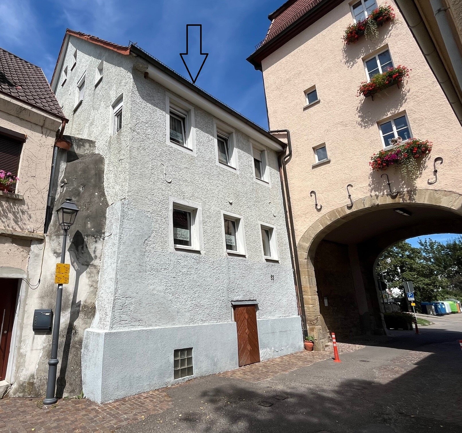 Haus zum Kauf 185.000 € 5 Zimmer 244 m²<br/>Wohnfläche 221 m²<br/>Grundstück Lauffen am Neckar 74348