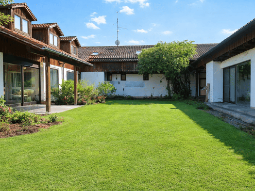 Einfamilienhaus zum Kauf 860.000 € 13 Zimmer 300 m² 1.633 m² Grundstück Winhöring 84543