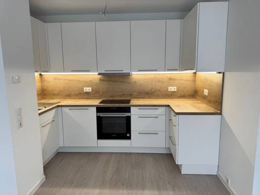 Wohnung zur Miete 995 € 2 Zimmer 56 m² Geschoss 2/33 frei ab sofort Theodor-Fontane-Allee Schönefeld 12529