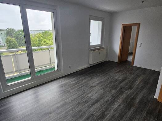 Wohnung zur Miete 410 € 4 Zimmer 78 m² 4. Geschoss Prof.-Wagenfeld-Ring 2 Weißwasser/O.L. 02943