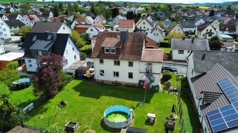 Einfamilienhaus zum Kauf 239.000 € 11 Zimmer 315 m²<br/>Wohnfläche 800 m²<br/>Grundstück Schrecksbach Schrecksbach 34637