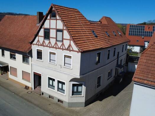 Mehrfamilienhaus zum Kauf 319.000 € 18 Zimmer 393 m² 215 m² Grundstück Willebadessen Willebadessen 34439