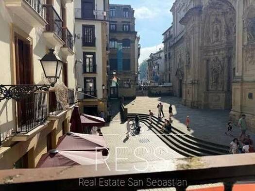 Wohnung zum Kauf 590.000 € 3 Zimmer 96 m² 1. Geschoss Calle 31 De Agosto, 31 San Sebastián 20003