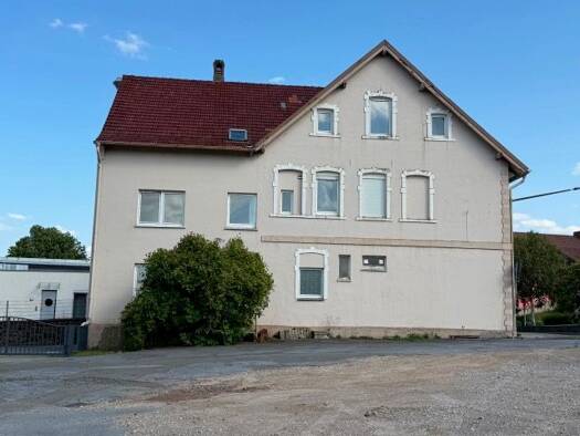Gewerbeobjekt zum Kauf als Kapitalanlage geeignet 9 Zimmer 447,9 m² 978 m² Grundstück Ravensberger Straße 34 Nettelstedt Lübbecke 32312