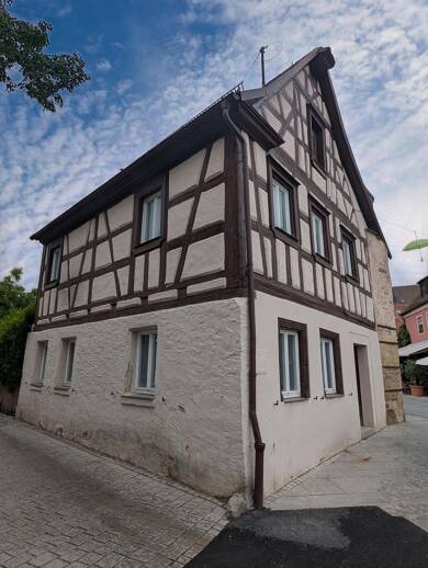 Einfamilienhaus zum Kauf 120.000 € 4 Zimmer 60 m² 58 m² Grundstück Gunzenhausen Gunzenhausen 91710