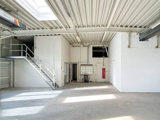 Lagerhalle zum Kauf 790.000 € 471 m² Lagerfläche Berenbostel Garbsen 30827