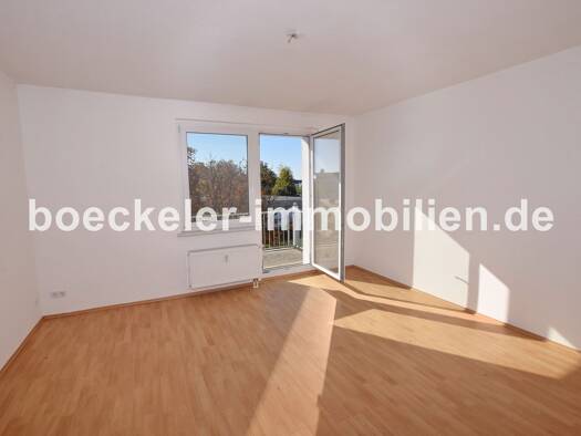 Wohnung zur Miete 360 € 3 Zimmer 59,5 m² 1. Geschoss Lucka 04613