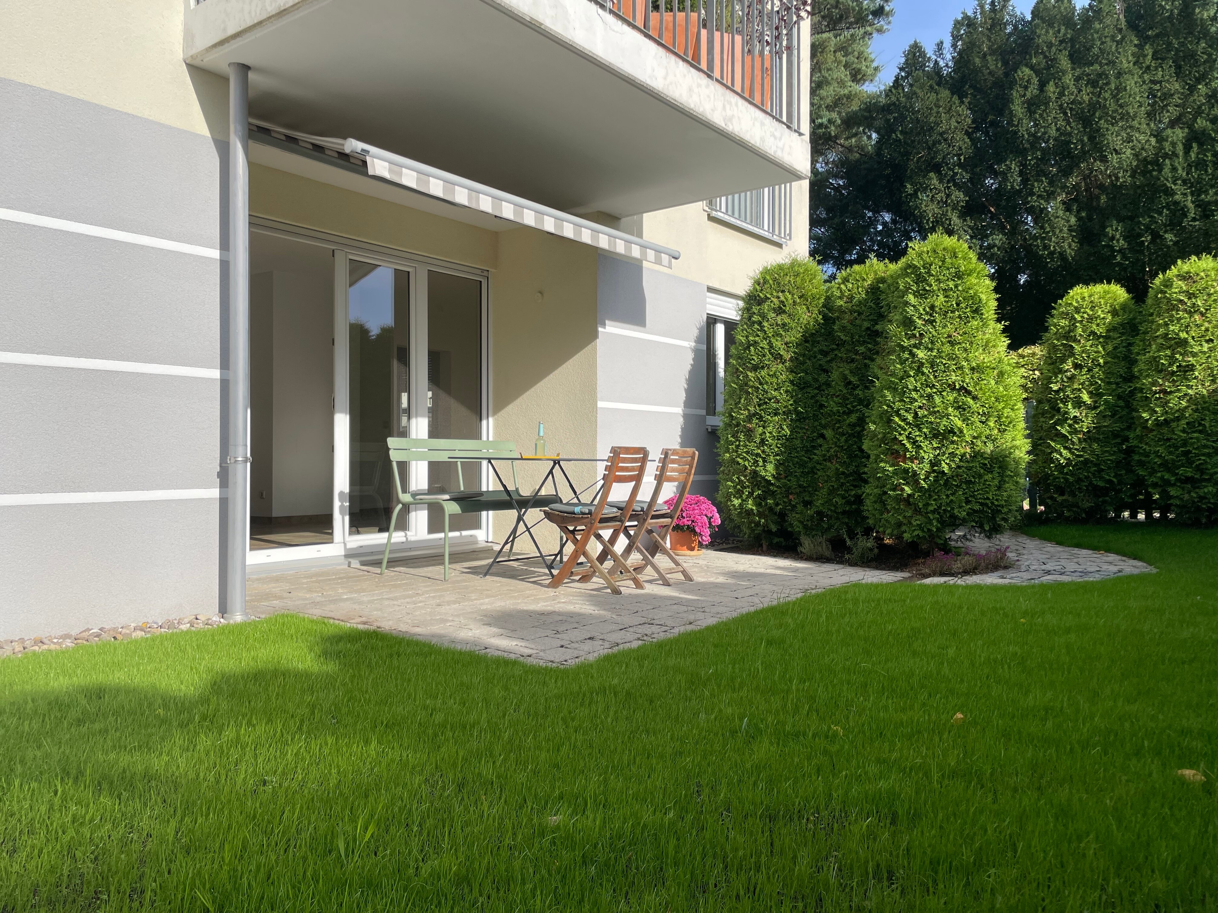 Terrassenwohnung zur Miete 2.100 € 3 Zimmer 89 m²<br/>Wohnfläche EG<br/>Geschoss ab sofort<br/>Verfügbarkeit Finsterwalderstraße Industriebezirk München 80997