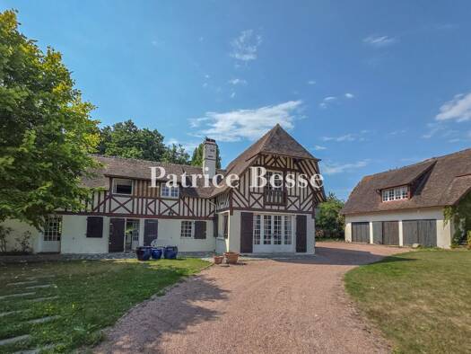 Einfamilienhaus zum Kauf 980.000 € 8 Zimmer 280 m² 5.148 m² Grundstück Deauville 14800