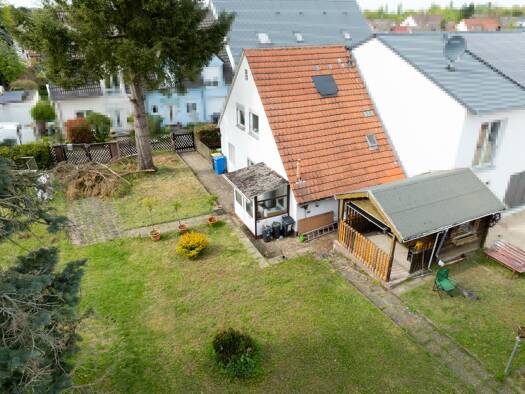 Doppelhaushälfte zum Kauf 429.000 € 4 Zimmer 100 m² 610 m² Grundstück Gebersdorf Nürnberg 90449