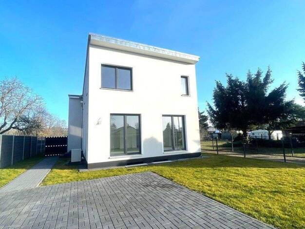 Doppelhaushälfte zum Kauf - Erstbezug provisionsfrei 639.000 € 4 Zimmer 157 m² 300 m² Grundstück Jacob- Burckhardt- Straße 6 Mahlow Blankenfelde- Mahlow 15831