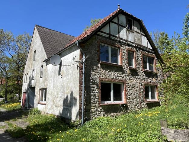 Haus zum Kauf 110.000 € 7 Zimmer 160 m² 7.585 m² Grundstück frei ab sofort Hillentrup Dörentrup 32694