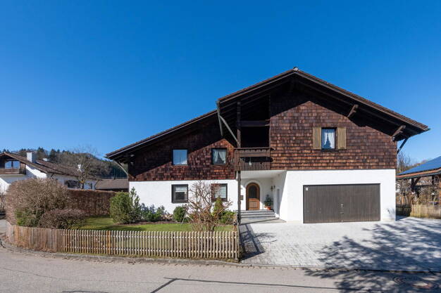 Villa zum Kauf provisionsfrei 1.250.000 € 10 Zimmer 289 m² 1.250 m² Grundstück Stein Immenstadt 87509