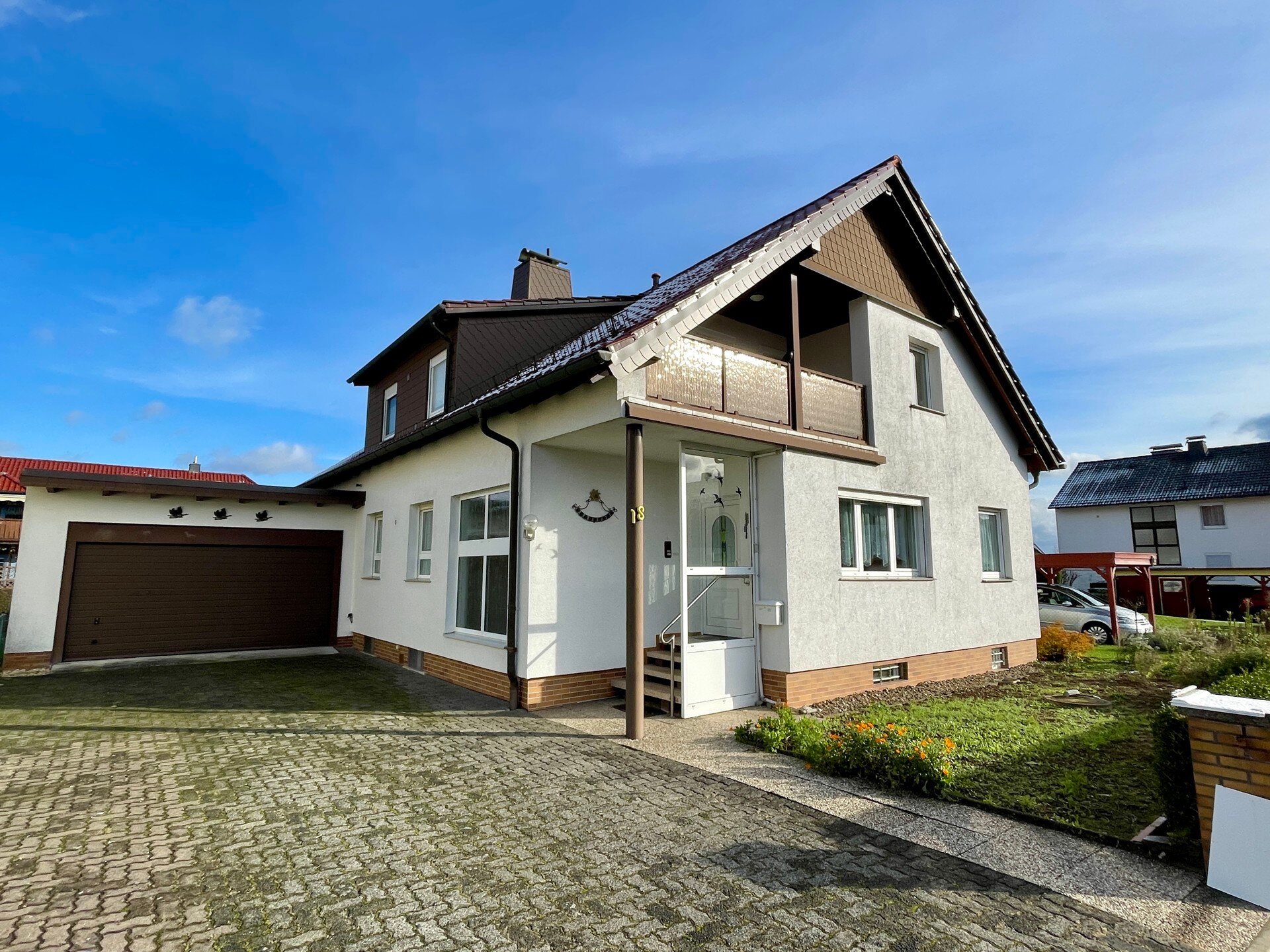 Mehrfamilienhaus zum Kauf 420.000 € 7 Zimmer 208 m²<br/>Wohnfläche 725 m²<br/>Grundstück Haldorf Edermünde 34295