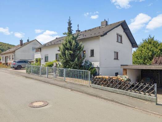 Einfamilienhaus zum Kauf 350.000 € 6 Zimmer 224,9 m² 551 m² Grundstück Kirchvers Lohra 35102