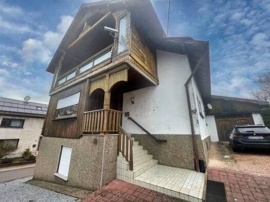 Einfamilienhaus zum Kauf 139.000 € 5 Zimmer 150 m² 490 m² Grundstück Aschbach Lebach, Aschbach 66822