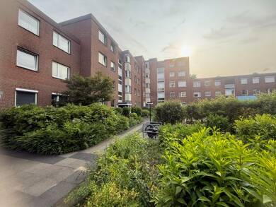 Wohnung zum Kauf 249.900 € 4 Zimmer 102 m² frei ab 01.10.2025 Wahlbezirk 016 Pinneberg 25421