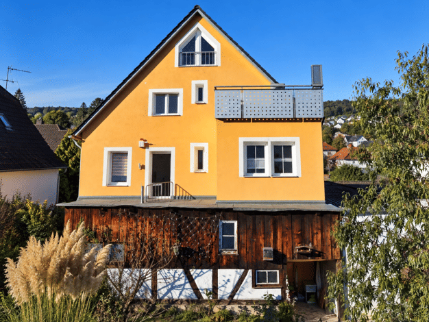 Mehrfamilienhaus zum Kauf 695.000 € 10 Zimmer 206 m² 272 m² Grundstück frei ab sofort Feuerbach Stuttgart 70469