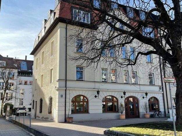 Wohnung zur Miete 2.300 € 2 Zimmer 74 m² 5 Geschosse frei ab sofort Neuhausen-Nymphenburg München 80636