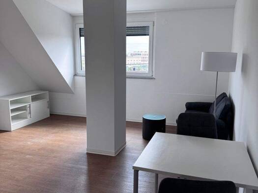 Wohnung zur Miete 560 € 1,5 Zimmer 34,4 m² 4. Geschoss frei ab sofort Hornschuchpromenade 43 Innenstadt Fürth 90762