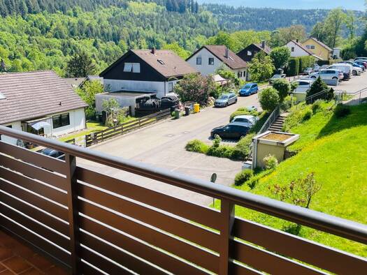 Wohnung zur Miete 560 € 1,5 Zimmer 50 m² frei ab sofort Landhausstraße 41 Unterreichenbach 75399