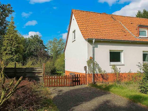 Doppelhaushälfte zum Kauf 110.000 € 3 Zimmer 60 m² 593 m² Grundstück Innenstadt Ahlen 59229