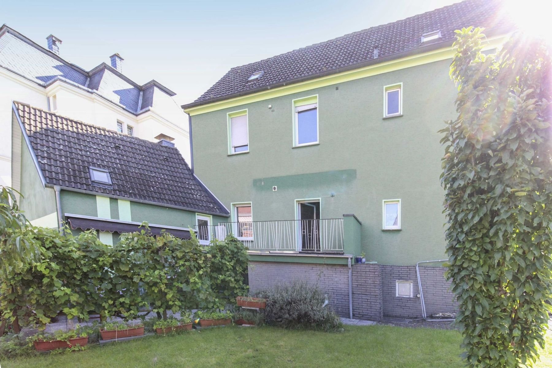 Mehrfamilienhaus zum Kauf 198.000 € 7 Zimmer 156,4 m²<br/>Wohnfläche 470 m²<br/>Grundstück Beckum Beckum 59269