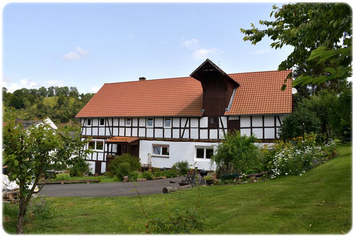 Einfamilienhaus zum Kauf 159.000 € 7 Zimmer 189 m²<br/>Wohnfläche 1.330 m²<br/>Grundstück Ober-Werbe Waldeck 34513