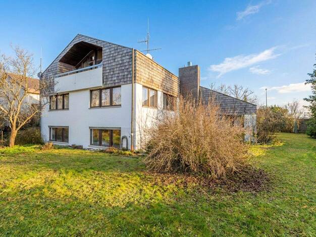 Einfamilienhaus zum Kauf 949.000 € 7 Zimmer 282,6 m² 896 m² Grundstück Nürtingen 72622