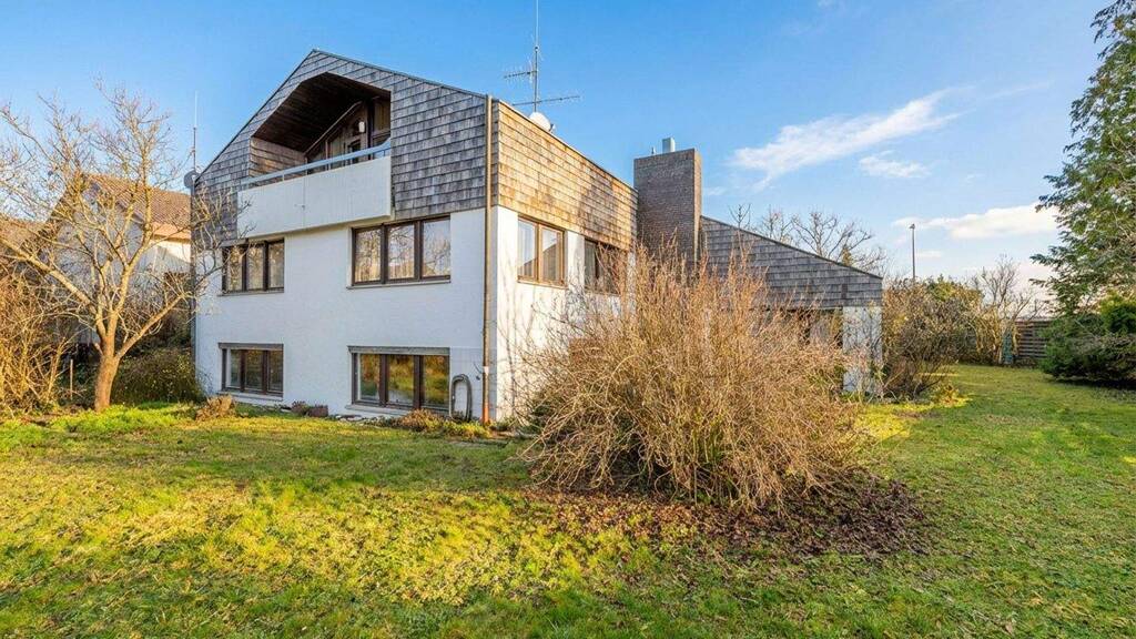 Einfamilienhaus zum Kauf 949.000 € 7 Zimmer 282,6 m² 896 m² Grundstück Nürtingen 72622