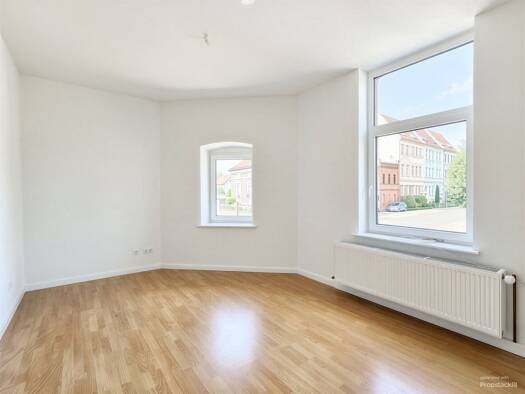 Wohnung zur Miete 500 € 2 Zimmer 61,8 m² EG Bahnhofstraße (Haldensleben) 27 Haldensleben Haldensleben 39340