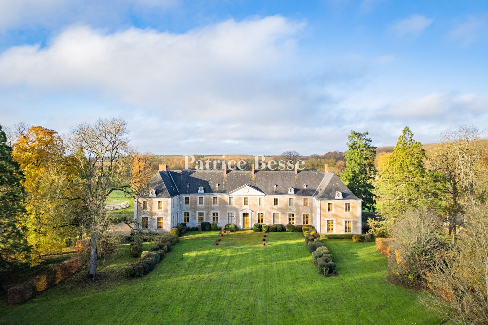 Reiterhof zum Kauf 1.910.000 € 180.896 m²<br/>Grundstück Sablé-sur-Sarthe 72300