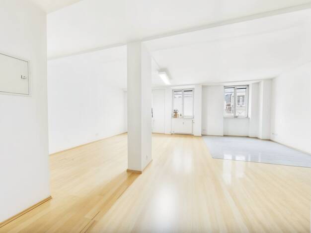 Wohnung zum Kauf 450.000 € 2,5 Zimmer 76,2 m² Maxvorstadt München 80333