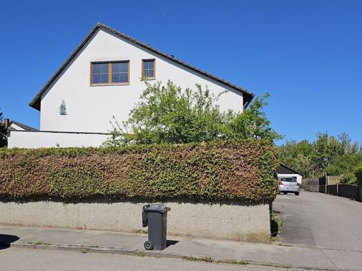 Reihenendhaus zum Kauf als Kapitalanlage geeignet 375.000 € 6 Zimmer 426 m² Grundstück Altötting 84503