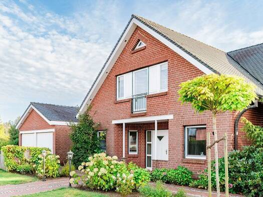 Einfamilienhaus zum Kauf 685.000 € 7 Zimmer 255 m² 969 m² Grundstück Satrup Mittelangeln 24986