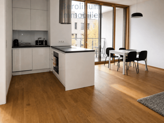 Wohnung zur Miete 1.350 € 2 Zimmer 60 m² 4. Geschoss frei ab 15.10.2026 Neuenburger Straße 19 Kreuzberg Friedrichshain-Kreuzberg 10179