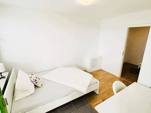 WG-Zimmer zur Miete 480 € 1 Zimmer 35 m² 10. Geschoss frei ab sofort Mombertplatz 31 Emmertsgrund Heidelberg 69126