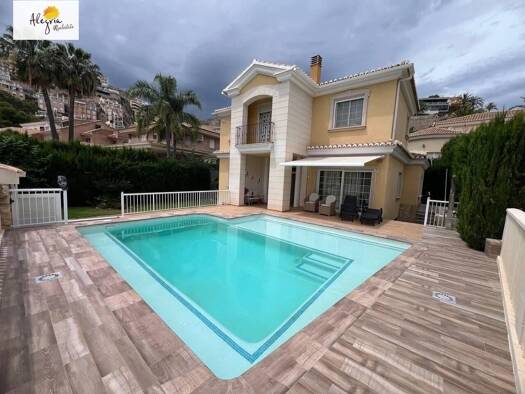 Chalet zum Kauf 1.300.000 € 5 Zimmer 400 m² 515 m² Grundstück Cullera 46400