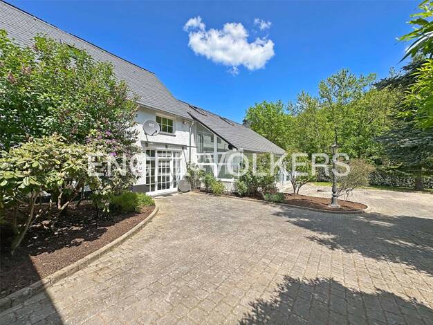 Haus zum Kauf 968.000 € 7 Zimmer 358 m² 4.365 m² Grundstück Hausen Mayen 56727