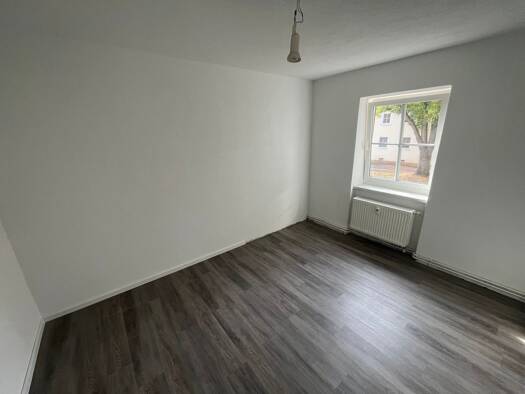 Wohnung zur Miete 380 € 2 Zimmer 45 m² Geschoss 1/2 frei ab 01.12.2026 Bad Lauchstädt Bad Lauchstädt 06246