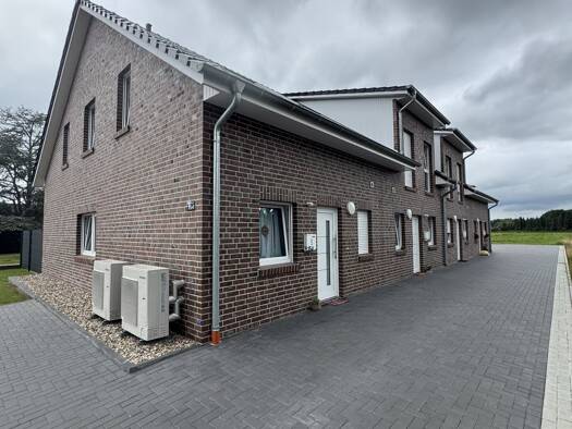 Mehrfamilienhaus zum Kauf 1.250.000 € 16 Zimmer 420 m² Hauptstraße 154 Ostrhauderfehn Ostrhauderfehn 26842