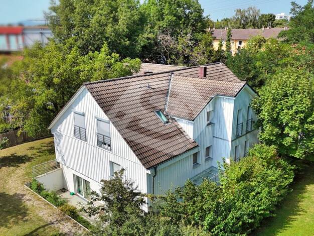 Mehrfamilienhaus zum Kauf als Kapitalanlage geeignet 1.285.000 € 16,5 Zimmer 435 m² 948 m² Grundstück Haslach Freiburg im Breisgau 79114