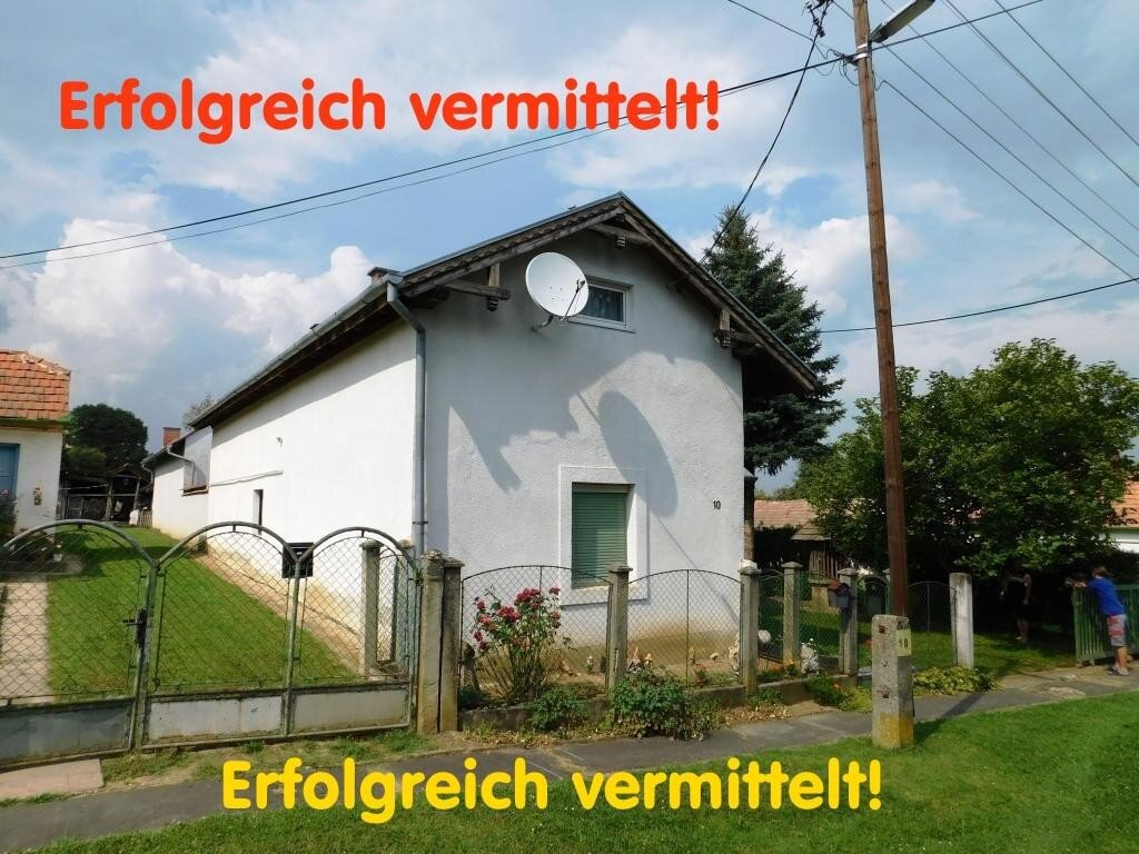 Reihenmittelhaus zum Kauf 75.000 € 5 Zimmer 150 m²<br/>Wohnfläche 1.400 m²<br/>Grundstück Zalaszentmihály 8936