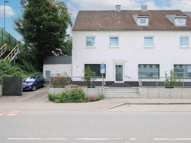 Mehrfamilienhaus zum Kauf als Kapitalanlage geeignet 929.000 € 6 Zimmer 370 m² 351 m² Grundstück Pfaffenhofen a d Ilm Pfaffenhofen an der Ilm 85276
