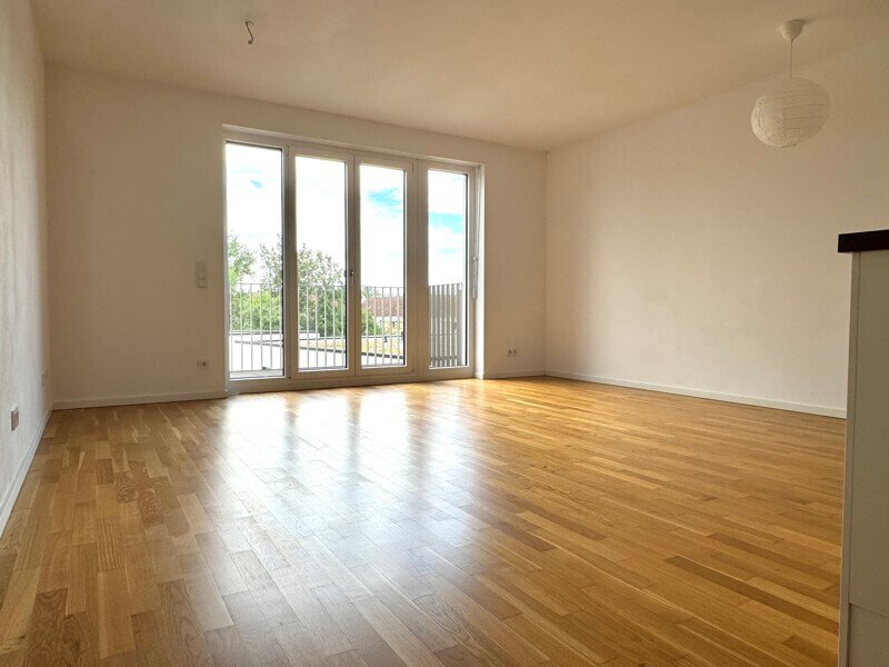 Wohnung zur Miete 1.293 € 4 Zimmer 98,9 m²<br/>Wohnfläche 5.<br/>Geschoss Schweriner Straße 41 Wilsdruffer Vorstadt (Ermischstr.) Dresden-Wilsdruffer Vorstadt 01067