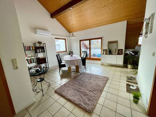 Wohnung zum Kauf provisionsfrei 259.000 € 2,5 Zimmer 67 m² Geschoss 2/3 Im Bühnig 8 Zell-Weierbach Offenburg 77654