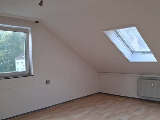 Wohnung zur Miete 510 € 5 Zimmer 75 m² 4 Geschosse frei ab sofort Marbacher Straße 115 Nord Ludwigsburg 71642