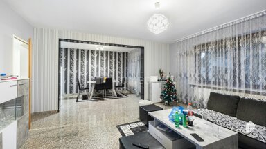 Wohnung zum Kauf 189.000 € 3 Zimmer 92 m² 1. Geschoss frei ab 31.03.2025 Dwoberg - Ströhen - Bezirk 6 Delmenhorst 27753