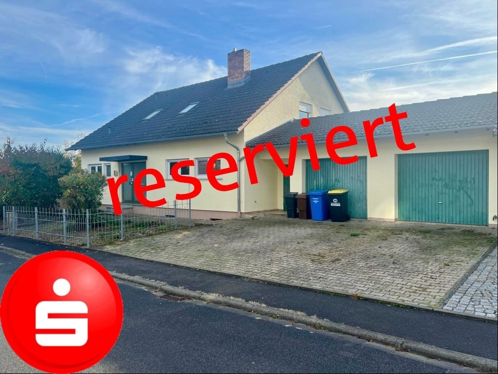 Mehrfamilienhaus zum Kauf 319.000 € 8 Zimmer 237,8 m²<br/>Wohnfläche 928 m²<br/>Grundstück Sondheim Sondheim 97647